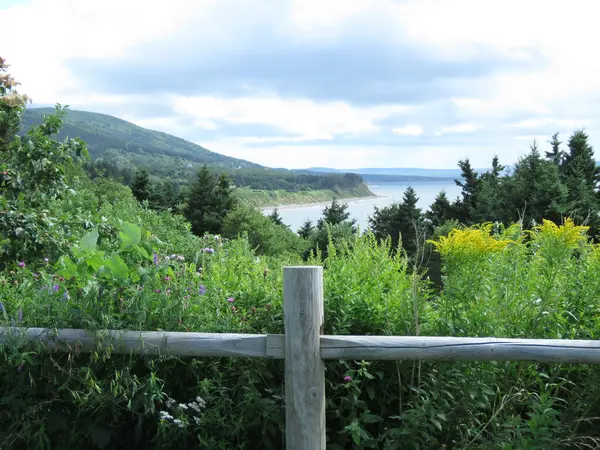 Cape Breton Adası manzarası.