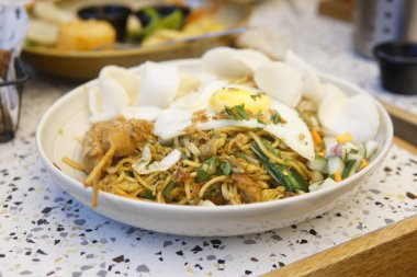 Lezzetli Asya yemeklerinin yakın görüntüsü