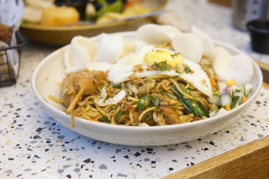 Etli eriştenin mutfak fotoğrafı.