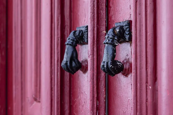 Eropa Portugal Obidos Old Door Knockers Hands Holding Balls Old — Stok Foto