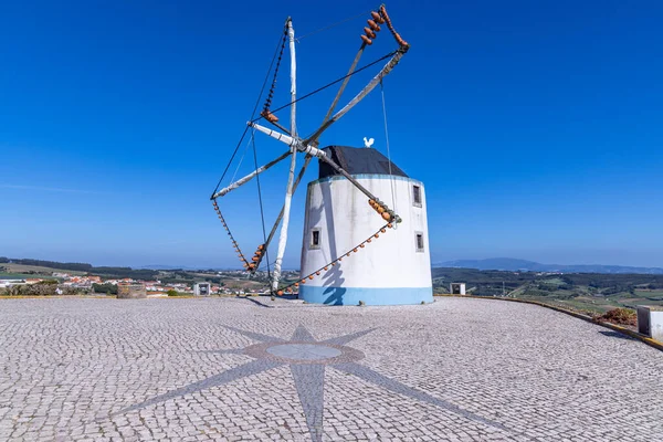 Europa Portugal Moita Dos Ferreiros Moinhos Ventos Windmühlen Traditionelle Tontöpfe — Stockfoto