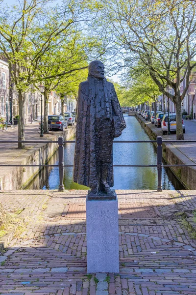 Ευρώπη Ολλανδία Βόρεια Ολλανδία Enkhuizen Απριλίου 2022 Άγαλμα Του Bernardus — Φωτογραφία Αρχείου