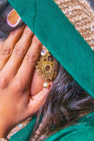Канган Джамму Кашмир Индия Кольцо Ухе Женщины Деревенской Свадьбе Джамму — стоковое фото