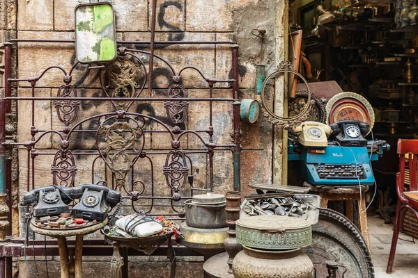 África Egipto Cairo Telefones Uma Máquina Escrever Uma Loja Antiguidades — Fotografia de Stock