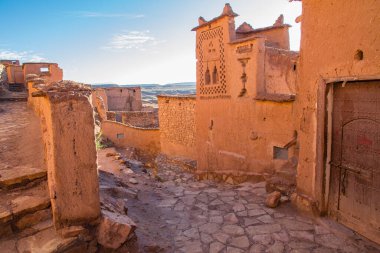 Afrika, Kuzey Afrika, Fas, Souss Massa Draa, Ait Benhaddou. Berber Çarı 'nın ya da güçlendirilmiş köyün Adobe binaları.