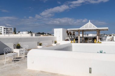 Tunus, Tunus. 5 Mart 2023. Tunus 'ta bir evin çatı terası.