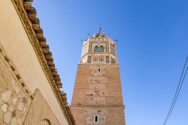 Test, Beja, Tunus. Büyük Testur Camii 'nin Minaresi.