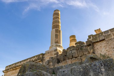 Uthina, Ben Arous, Tunus. Uthina arkeoloji sahasında Roma harabeleri.