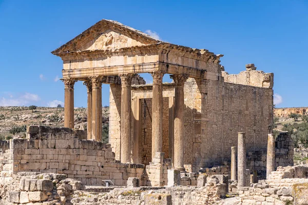 Dougga Beja Tunezja Świątynia Kapitolu Rzymskich Ruinach Dougga Obraz Stockowy
