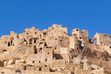 Chenini, Tataouine, Tunus. Tatouine kasabasındaki eski harabeler..