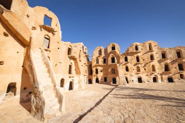Ksar Ouled Soltane, Tataouine, Tunus. Ksar 'daki eski güçlendirilmiş Berber ambarı Soltane, Star Wars filmi 