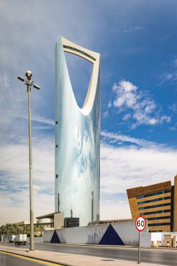 Riyad, Suudi Arabistan, Orta Doğu. 11 Kasım 2023. Riyad 'daki Krallık Merkezi Kulesi..