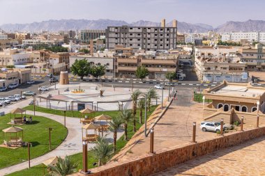 Orta Doğu, Suudi Arabistan, Hail Eyaleti, Hail. 14 Kasım 2023. Hail şehrinde bir park. 14 Kasım 2023.