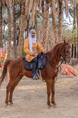 Orta Doğu, Suudi Arabistan, Tabuk Eyaleti, Tayma. 15 Kasım 2023. Eski vaha kasabası Tayma 'da tarihi canlandırmalar. 15 Kasım 2023.