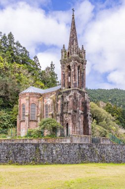 Furnas Gölü, Sao Miguel, Azores, Portekiz. Sao Miguel Adası 'ndaki Zafer Leydimizin Şapeli..