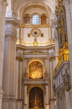 Albaicin, Granada, Granada ili, Endülüs, İspanya. 26 Nisan 2023. Granada Katedrali 'nin iç manzarası.