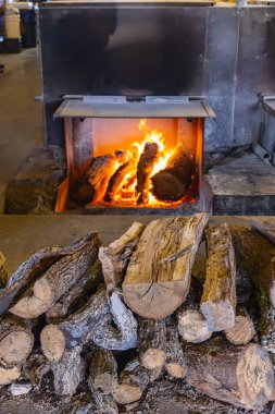 Lockhart, Teksas, Birleşik Devletler. Wood Texas 'ta bir barbekü restoranında et içicisini kovdu..