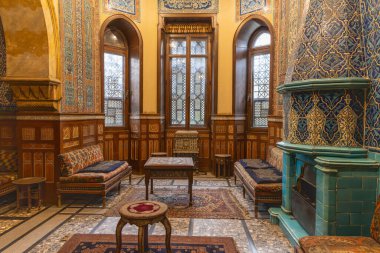 Roda Adası, Eski Kahire, Kahire, Mısır. 23 Şubat 2024. Kahire 'deki Yönetim Sarayı' nın iç manzarası..