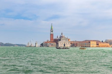 İtalya, Venedik. San Giorgio Maggiore adasının çan kulesi. San Giorgio Kilisesi Maggiore.