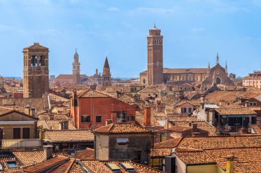 İtalya, Venedik. Döşeme çatıları.