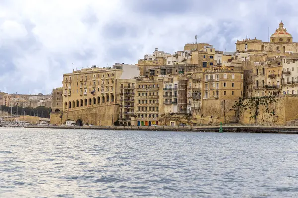 Malta, Valletta, Grand Harbor.