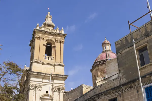 Malta, Birgu. Saint Lawrence Kolej Kilisesi. Dış görünüş.
