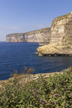 Malta, Gozo Adası. Ta Cenc Uçurumları.