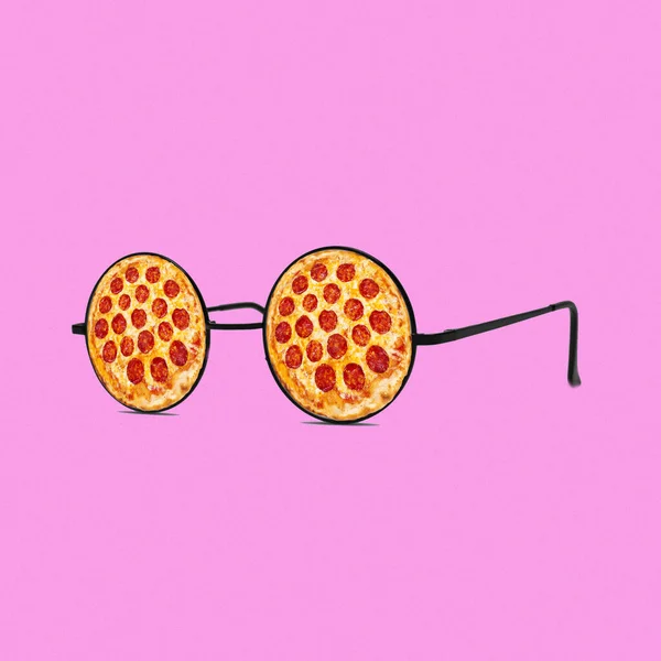 Collage Zeitgenössischer Kunst Pepperoni Gläser Und Pizza Grafiken Auf Sommerlichem — Stockfoto