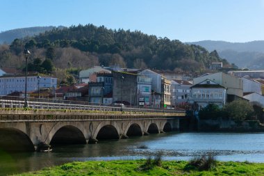 Noia, Galiçya. İspanya. 6 Şubat 2023. Noia Köprüsü. Ponte de Noia