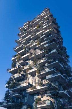 Dikey Orman (Bosco Verticale), Porta Nuova bölgesinde yer alan iki yerleşim yeri olan bir kompleks. Milan, İtalya