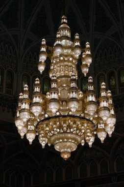 Muscat, Umman. 10 Şubat 2025. Sultan Qaboos 'un Büyük Camii' nin içi.