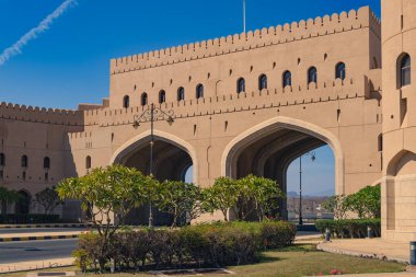 Nizwa, Umman. 08 Şubat 2025. Nizwa Kapısı, antik Nizwa şehrinin ana girişi.