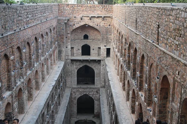 Roma şehrindeki Roma forumunun kalıntıları, İtalya.