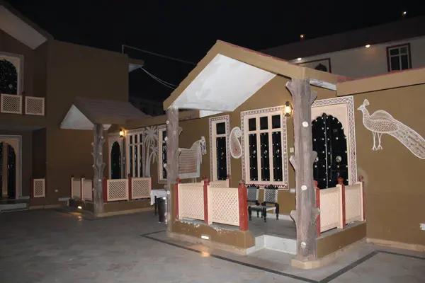 Şehrin iç kısımlarında.