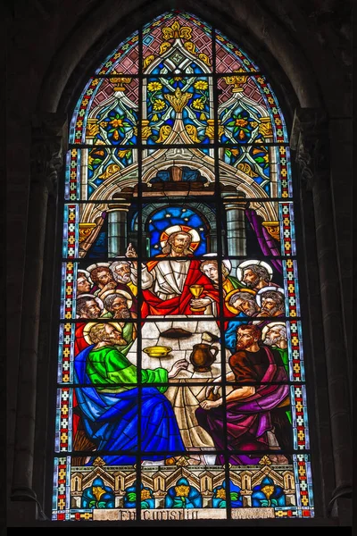 Neogothic Stained Glass Eucharist Basilica Del Voto Nacional Quito — Stock Photo, Image