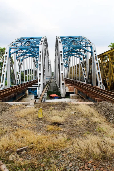 Синій Небесний Залізничний Міст Розташований Каравангу — стокове фото