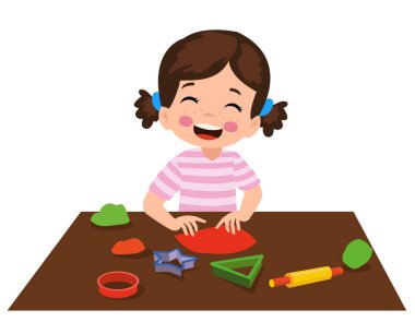 Küçük çocuk oyuncak kil plastikinle oynuyor.