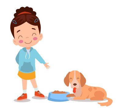 Mutlu küçük çocuk köpekle oynuyor.