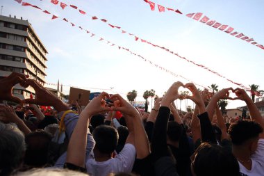 Türkiye cumhurbaşkanlığı ve parlamento seçimleri 2023. Uluslar İttifakı 'nın seçim kampanyası 8 Mayıs 2023' te Adana, AdanaTurkey 'de gerçekleşti.