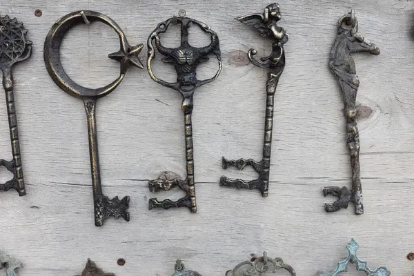 Antika anahtar taşı koleksiyonu 