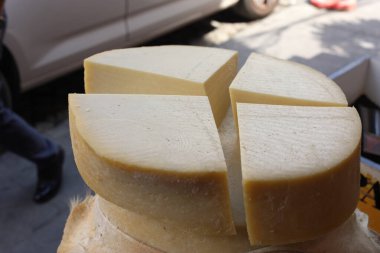 Tulum peyniri, Türk dilinde 