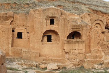 Doğu Roma İmparatorluğu zamanında bir mezarlık olan Dara Antik Şehir manzarası