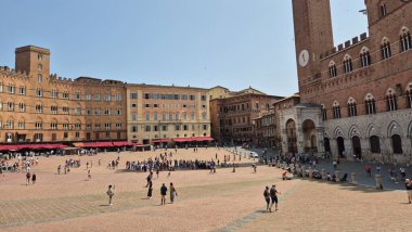 Siena Piazza del Campo: Palio At Yarışı