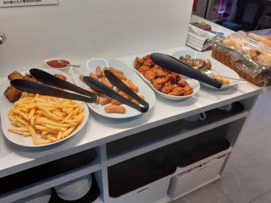 Geleneksel Japon kahvaltısı Dishees