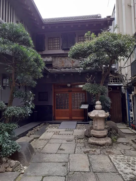 Tokio Vista Calle Con Árboles — Foto de Stock
