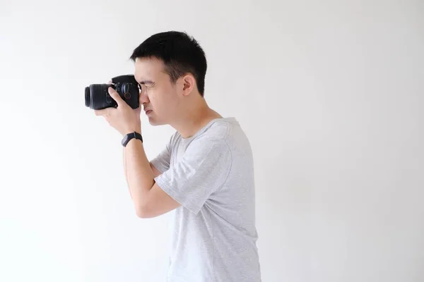 Young Asian Man Wearing Grey Shirt Smartwatch His Left Wrist — Stock Photo, Image