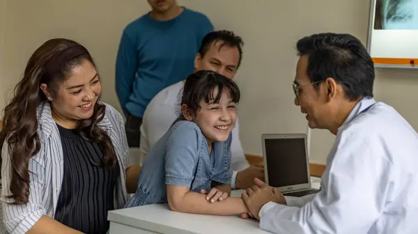 Girl Gets Good Care Male Doctor Holding His Hand Feeling — Stock Photo, Image