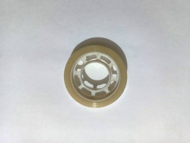 Beyaz arka plan üzerinde kayda