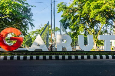 Garut City Meydanı Plazası. Garut, Endonezya 'nın batısında, İsviçre Van Java' sı olarak bilinen güzel bir şehirdir..