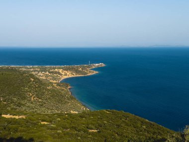 Antik Athena Tapınağı, Assos, Canakkale, Türkiye, Behramkale 'deki antik Assos arkeolojik sahasında bulunan Athena Tapınağı. Yüksek kalite fotoğraf